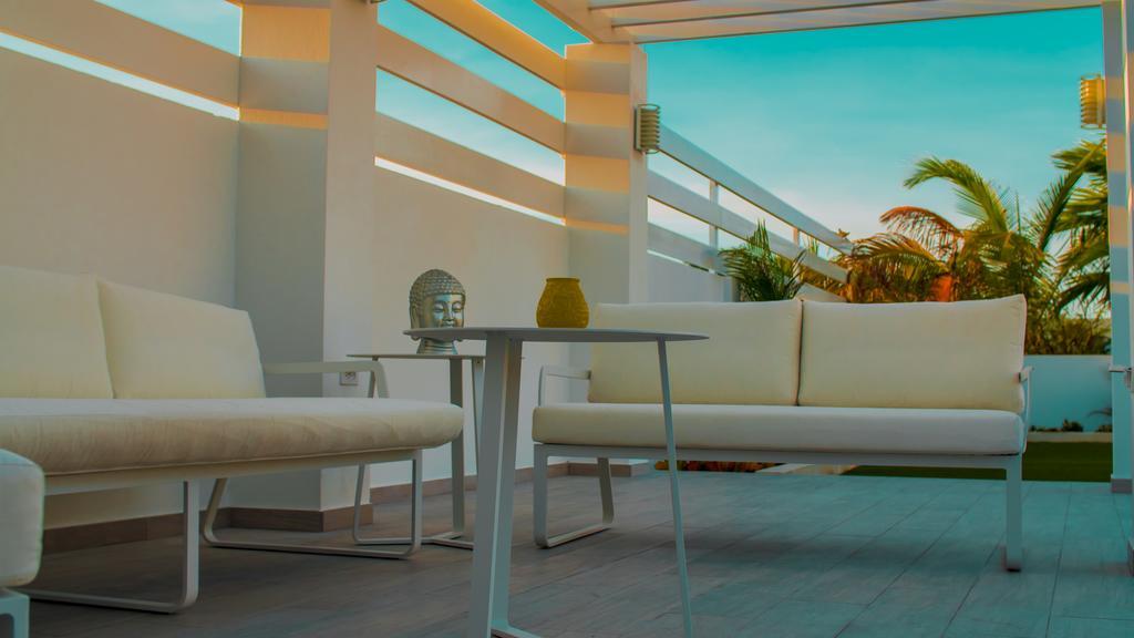 Villa Noah Palm Beach Exteriör bild
